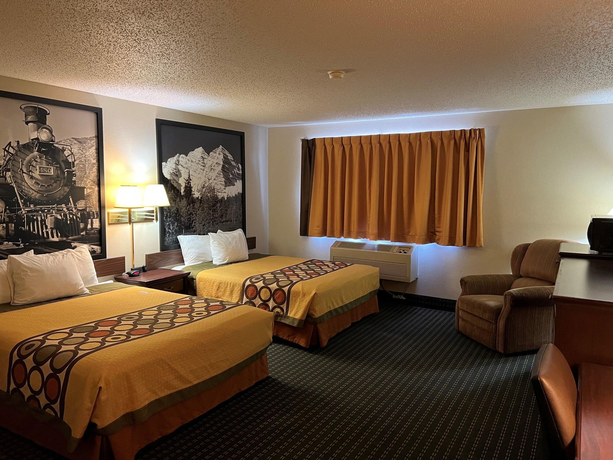 Super 8 By Wyndham Trinidad Hotel Exterior photo